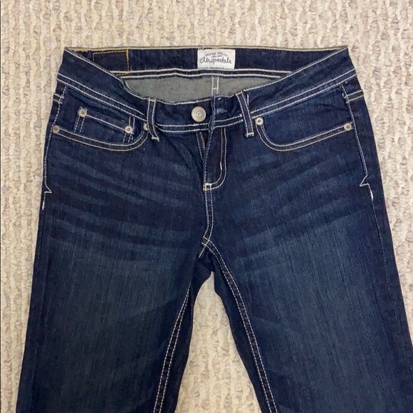 Blue jeans - Picture 2 of 4